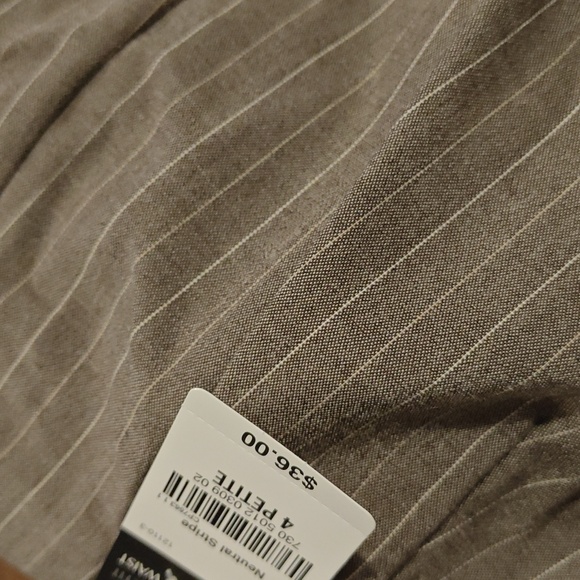 East 5th Brown Trousers Elegant and Versatile - Picture 11 of 12